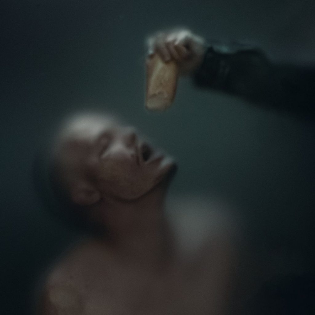 Пытка голодом